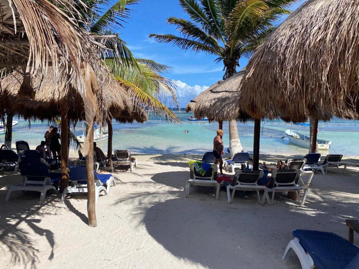 Hotel Blue Reef Frente Al Mar 마아우알 외부 사진