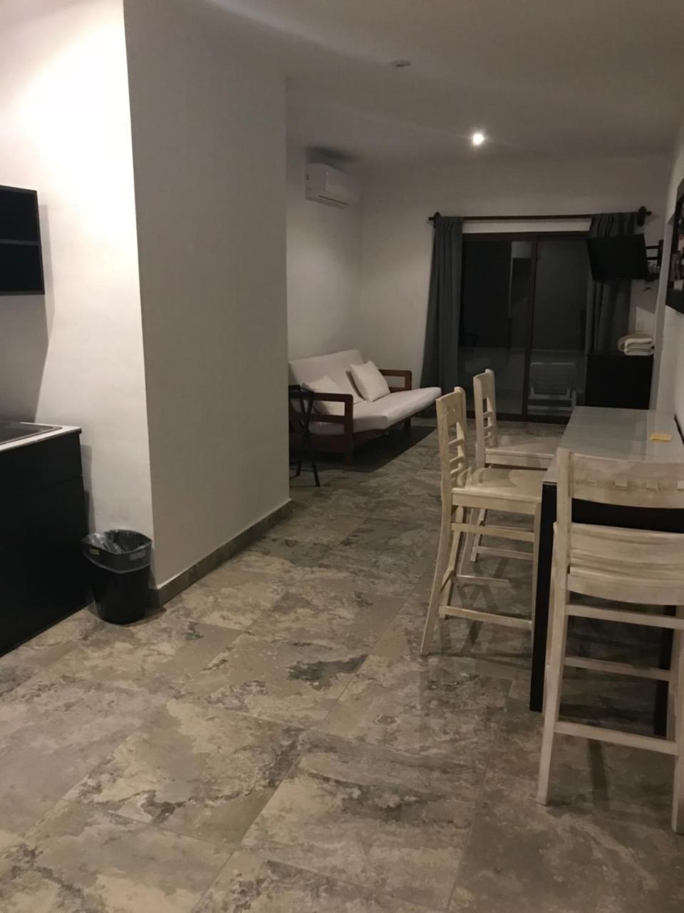 Hotel Blue Reef Frente Al Mar 마아우알 외부 사진